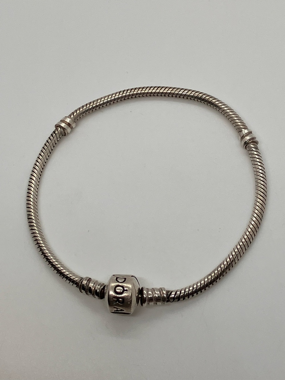 Pandora Moments 925 Sterling Silver Snake Chain Charm Bracelet | 7.5”